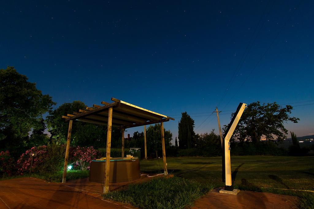 Villa Vigna Lontana à Montescudaio Extérieur photo